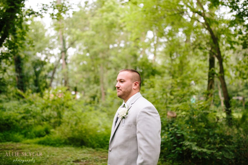 bloomsburg-wedding-photography-first-look