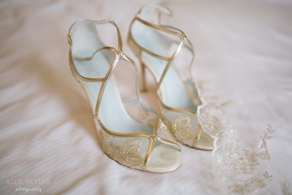 bridal-shoes-genetti-hotel